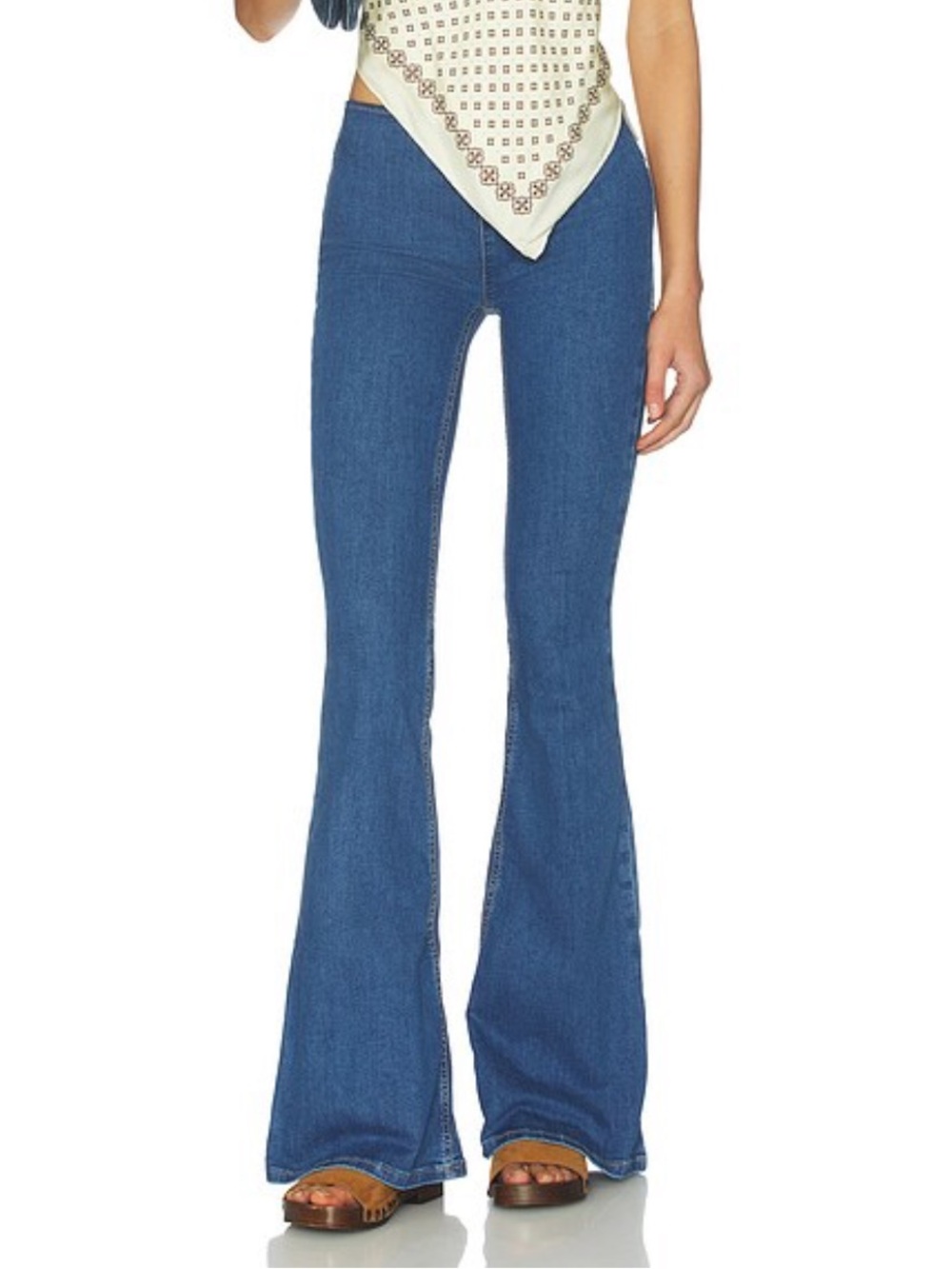 Free People Penny Pull On Flare Jean in Riviera Size 28